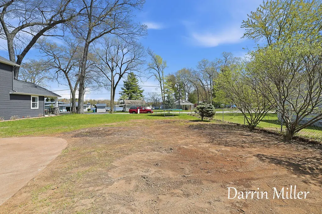 6289 Middle Lake Road Dalton Township MI 49457