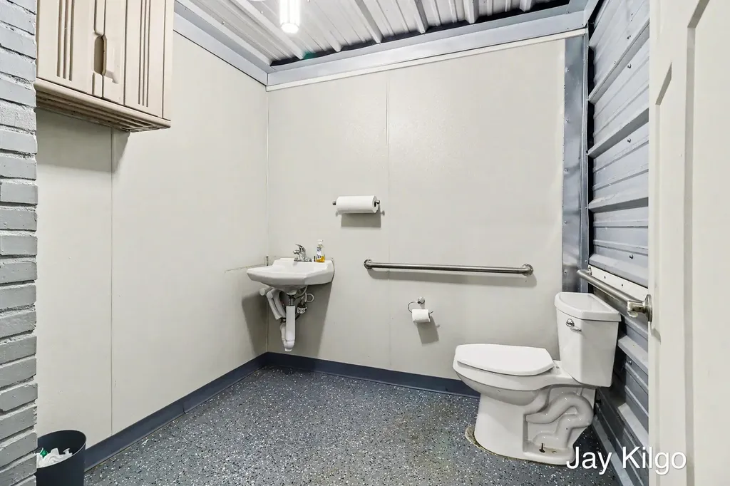 3711 E Apple Avenue Muskegon Charter Township MI 49442
