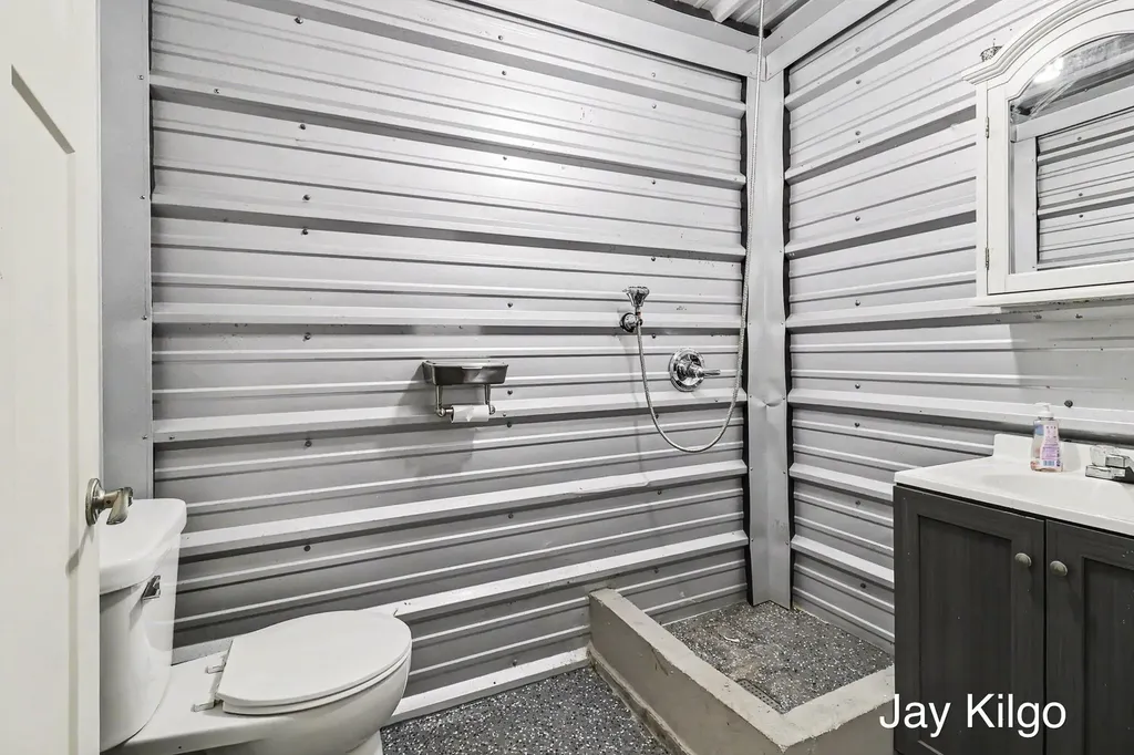3711 E Apple Avenue Muskegon Charter Township MI 49442
