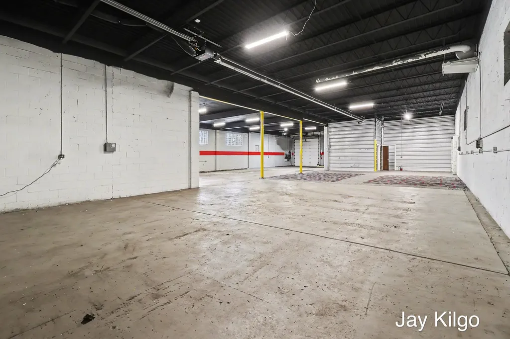 3711 E Apple Avenue Muskegon Charter Township MI 49442