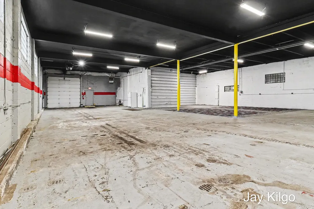 3711 E Apple Avenue Muskegon Charter Township MI 49442