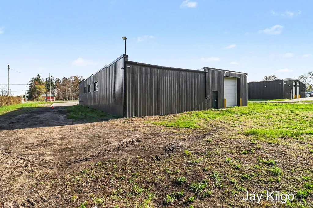 3711 E Apple Avenue Muskegon Charter Township MI 49442