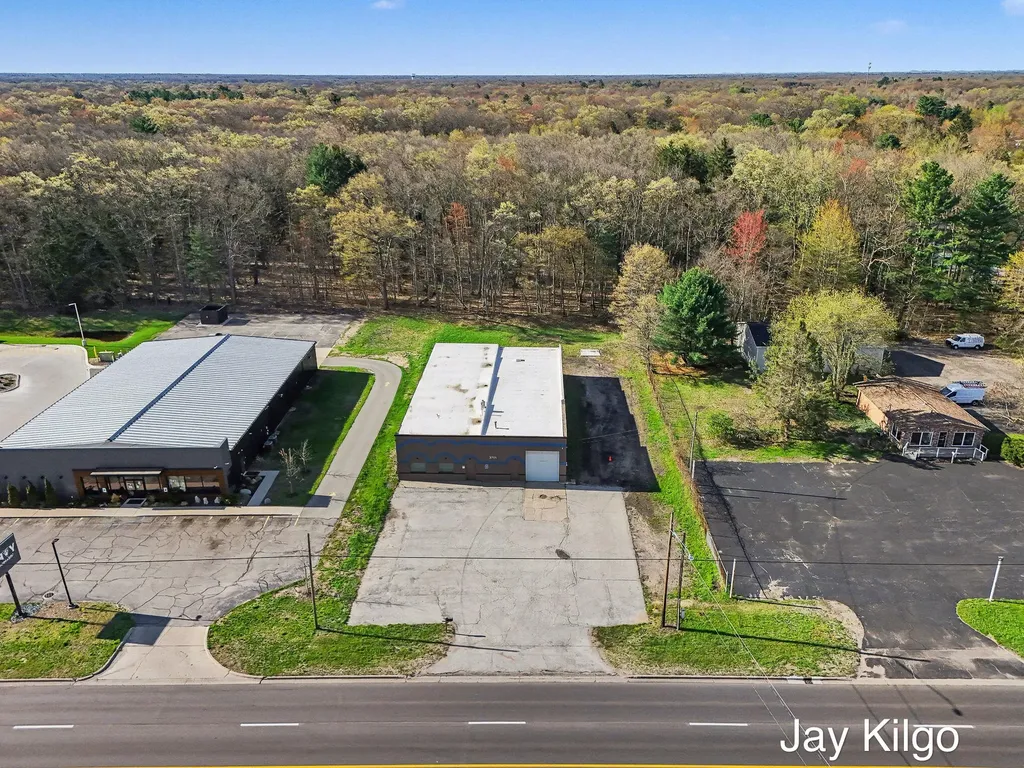 3711 E Apple Avenue Muskegon Charter Township MI 49442