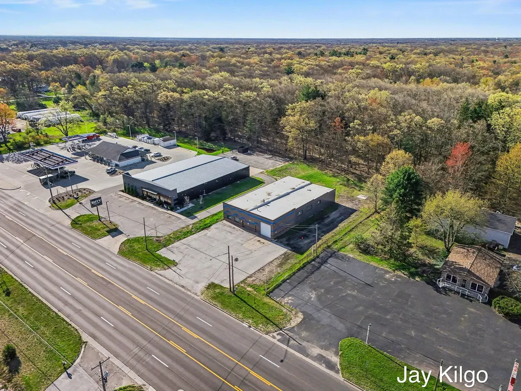 3711 E Apple Avenue Muskegon Charter Township MI 49442