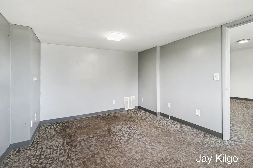 3711 E Apple Avenue Muskegon Charter Township MI 49442