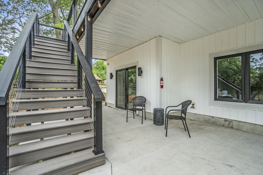 3220 Lakeshore Drive Muskegon City MI 49441