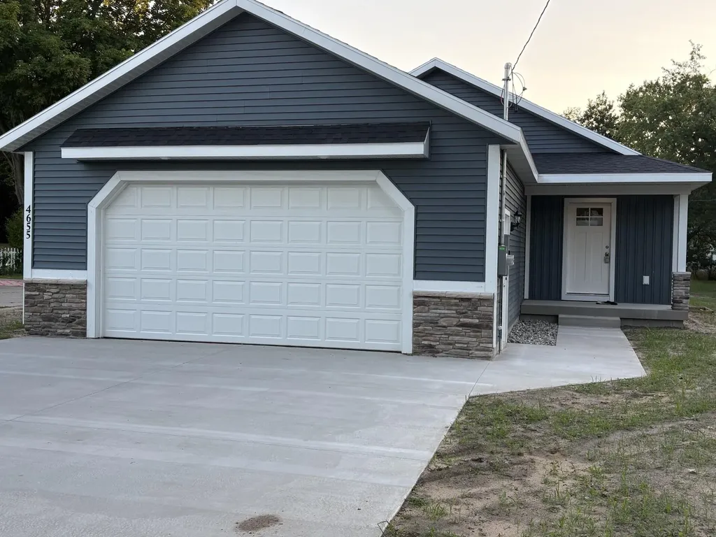 4655 Henry Street Norton Shores City MI 49441