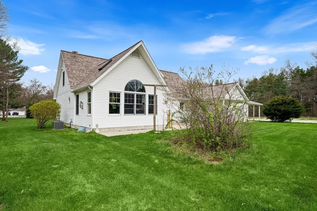 360 Chatterson Road Egelston Township MI 49442