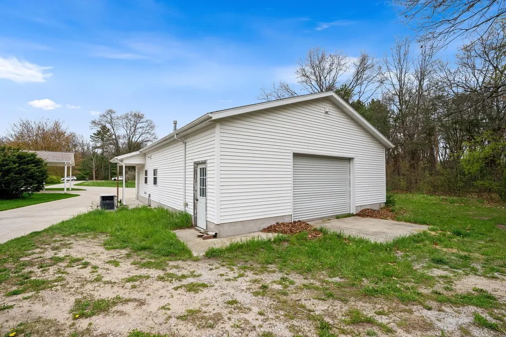 360 Chatterson Road Egelston Township MI 49442
