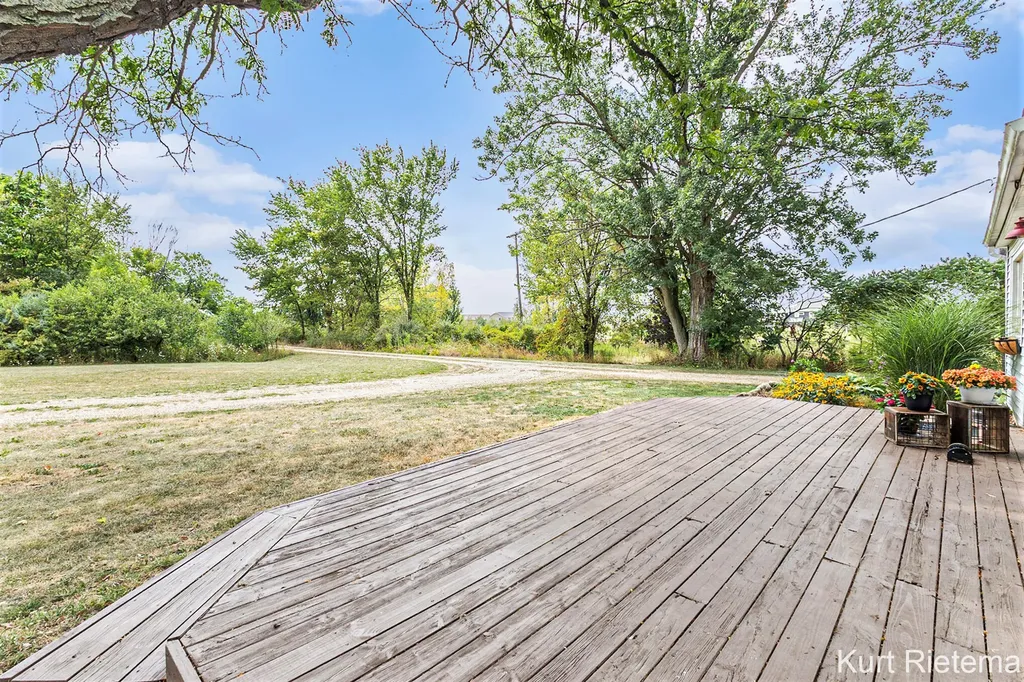 11593 Greenly Street Holland Charter Township MI 49424