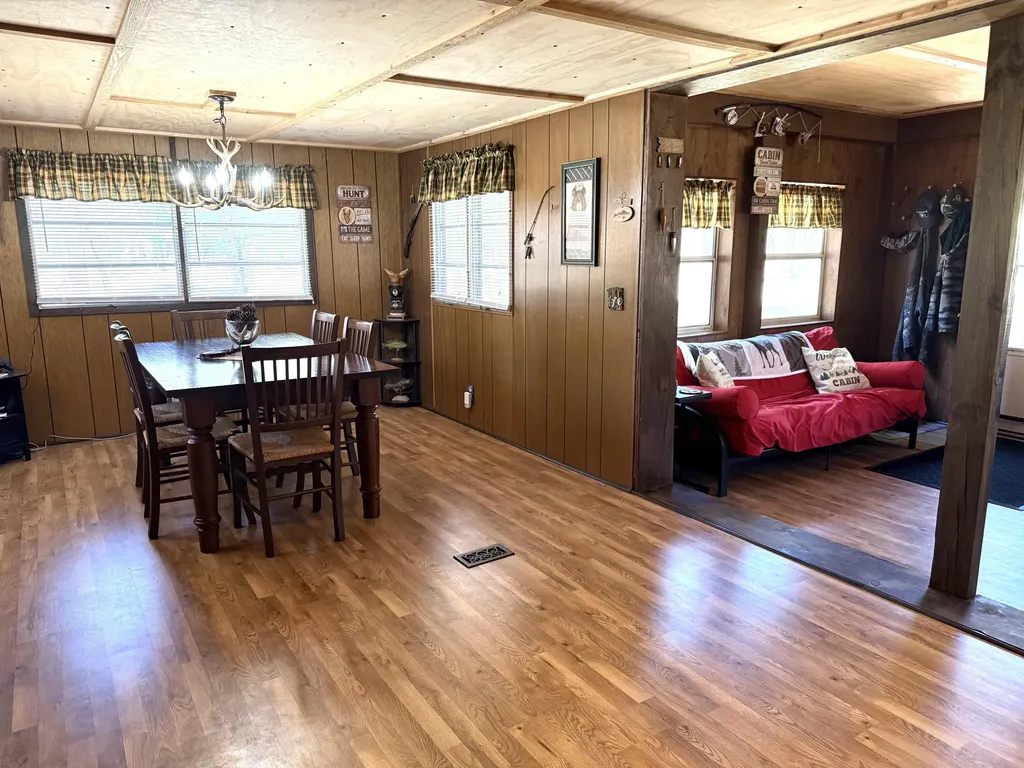11881 S Winesap Road Lake Township MI 49304