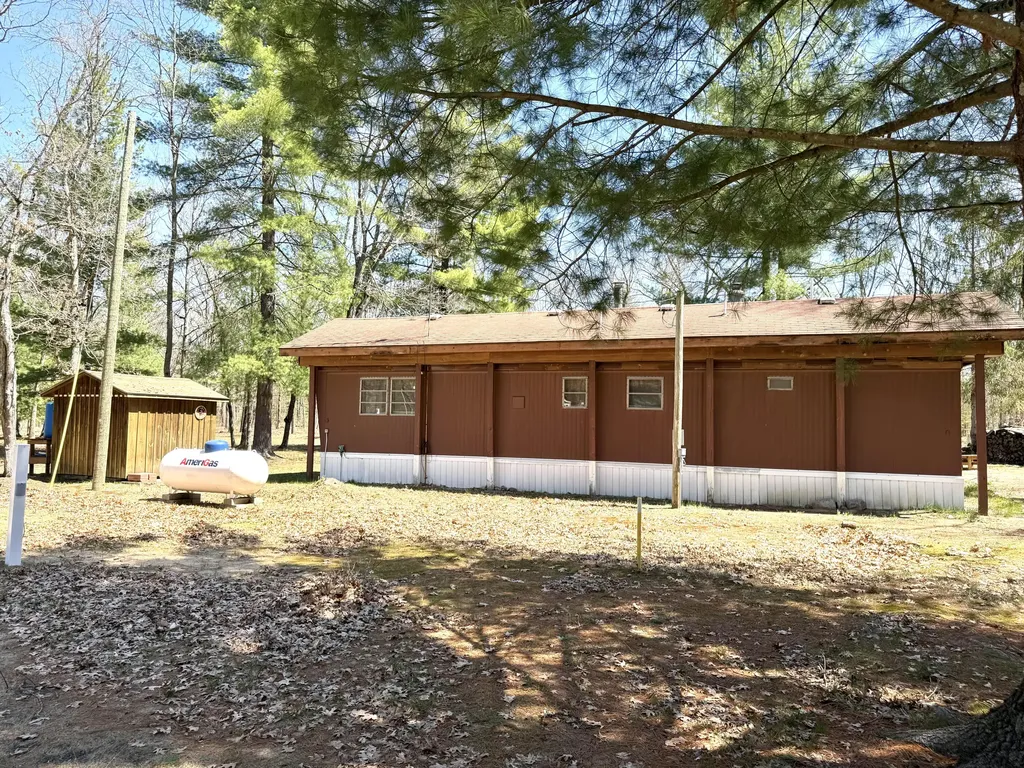 11881 S Winesap Road Lake Township MI 49304