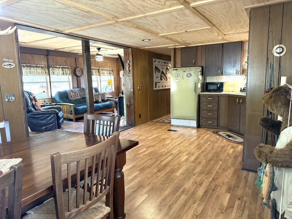 11881 S Winesap Road Lake Township MI 49304