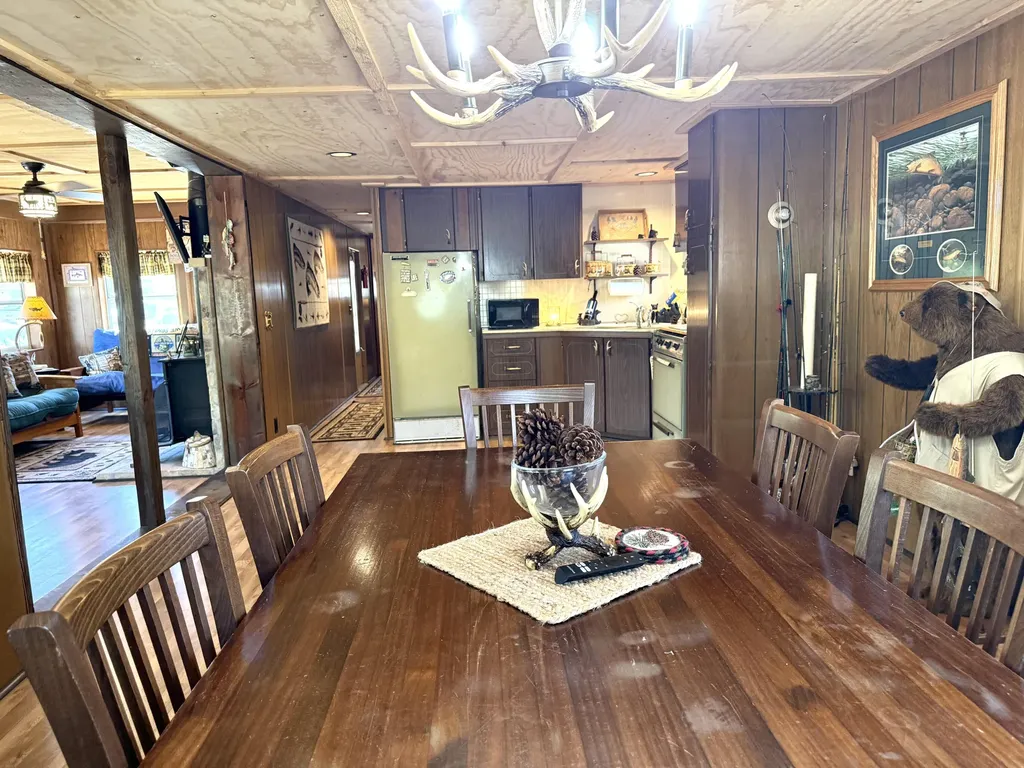 11881 S Winesap Road Lake Township MI 49304