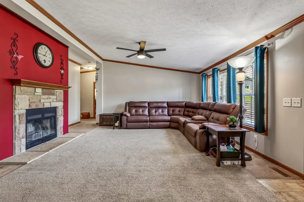 6243 Wildrose Way Lakewood Club Village MI 49457