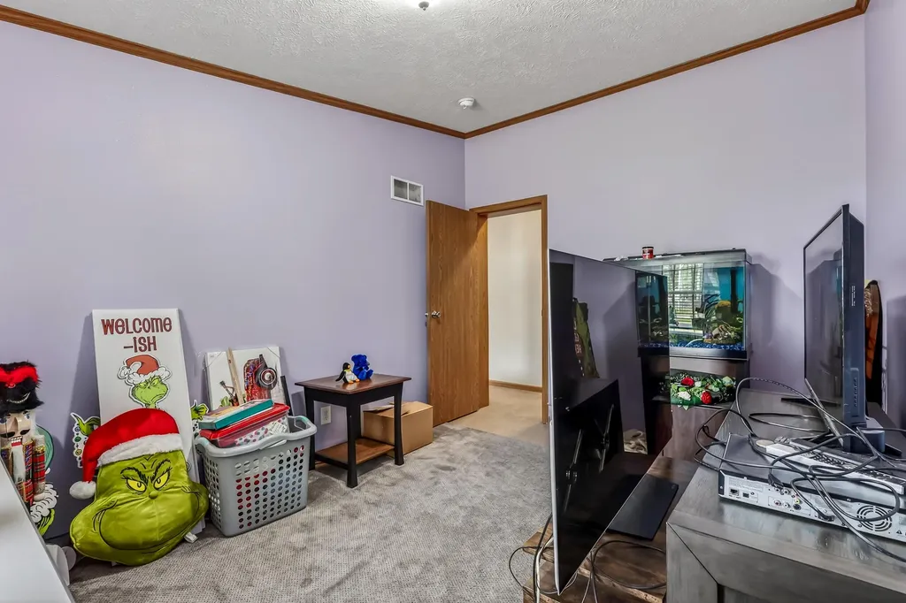 6243 Wildrose Way Lakewood Club Village MI 49457