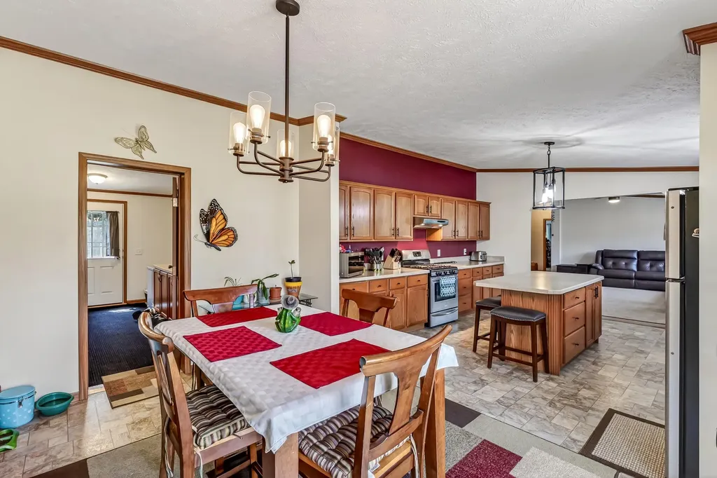 6243 Wildrose Way Lakewood Club Village MI 49457