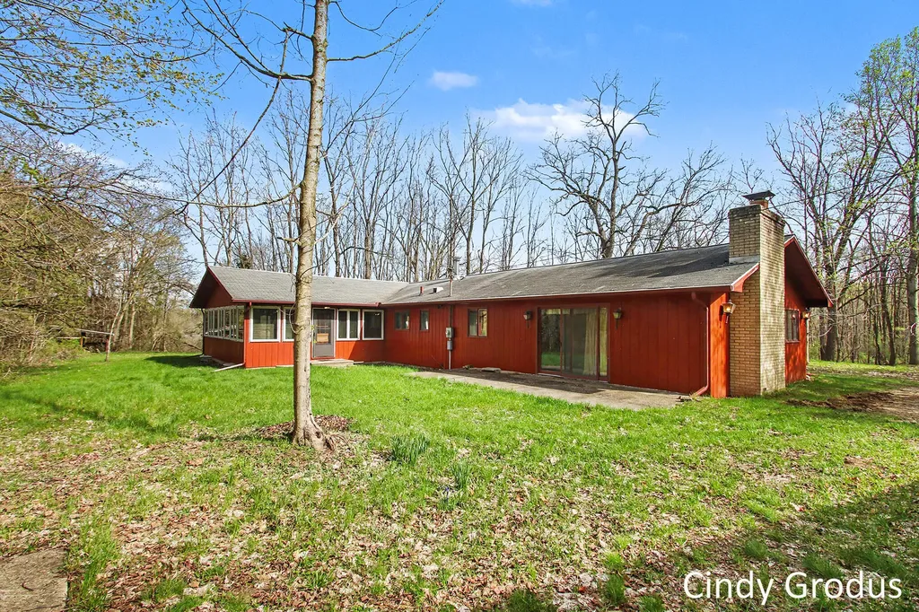 2903 106th Avenue Trowbridge Township MI 49010