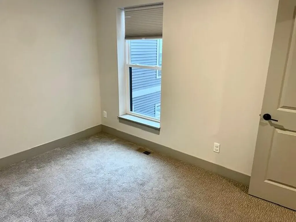 328 Maple Avenue Holland City MI 49423