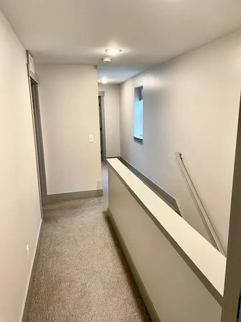 328 Maple Avenue Holland City MI 49423
