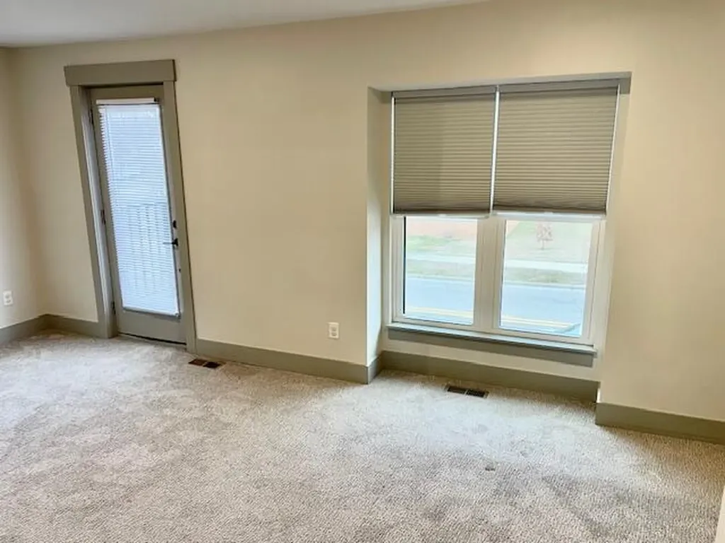 328 Maple Avenue Holland City MI 49423