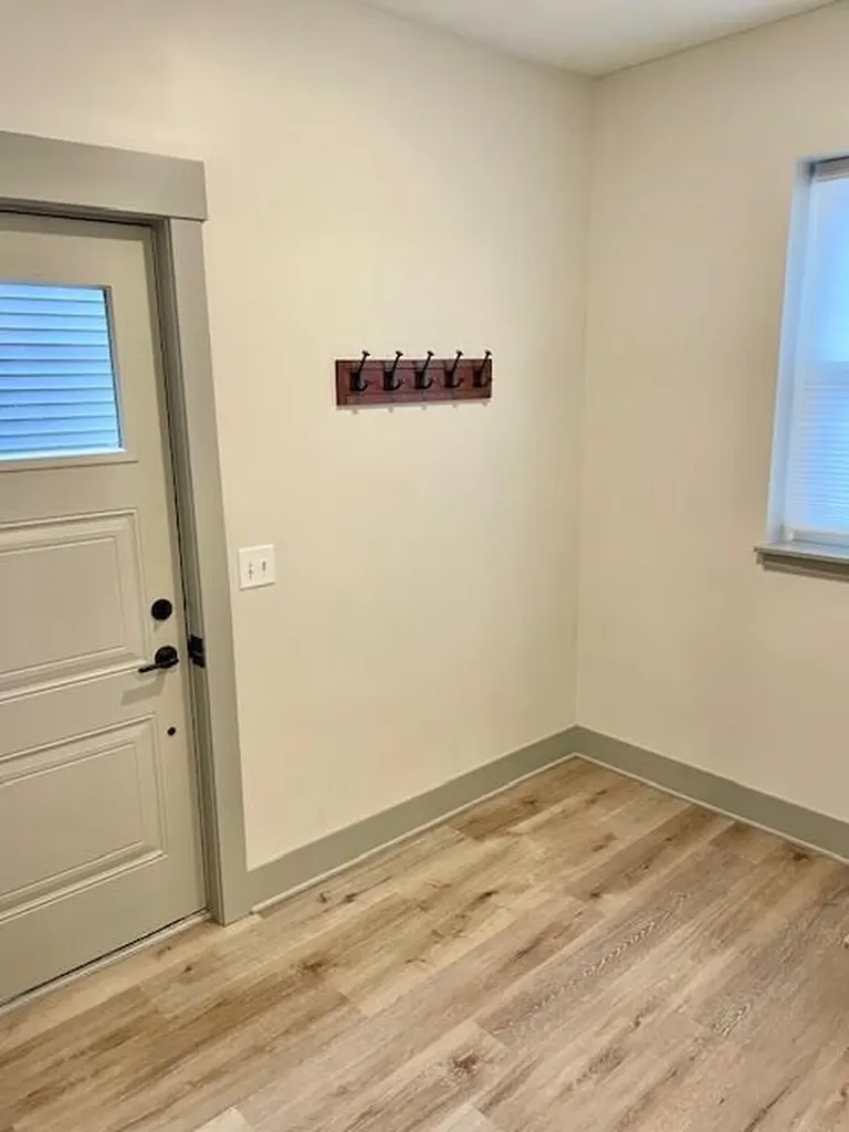 328 Maple Avenue Holland City MI 49423
