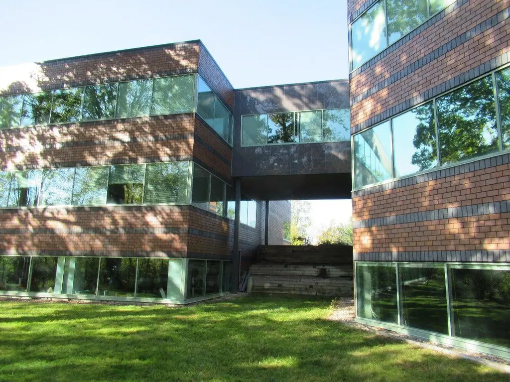 5211 Cascade Road SE Ada Township MI 49546