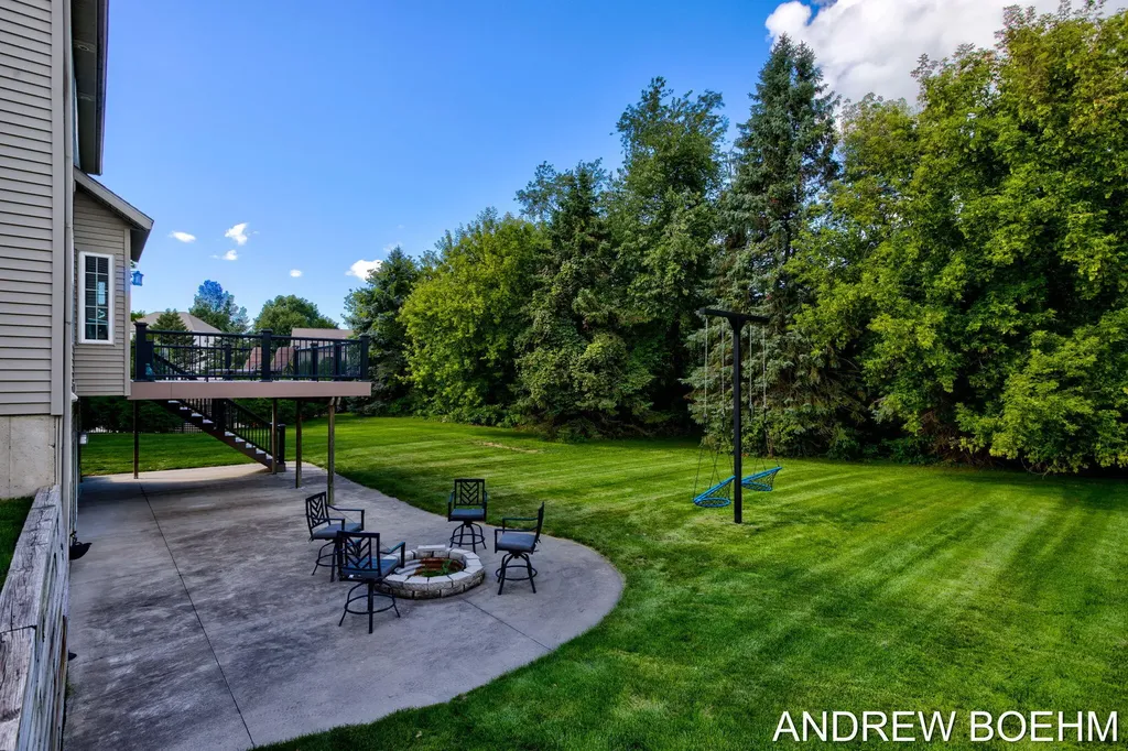 2586 Marble Court Holland Charter Township MI 49464
