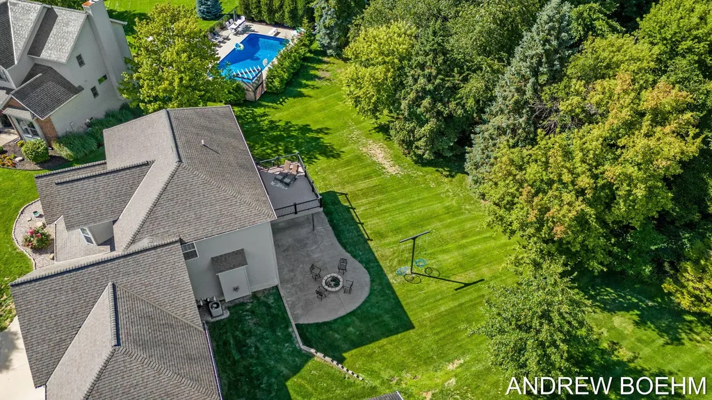 2586 Marble Court Holland Charter Township MI 49464