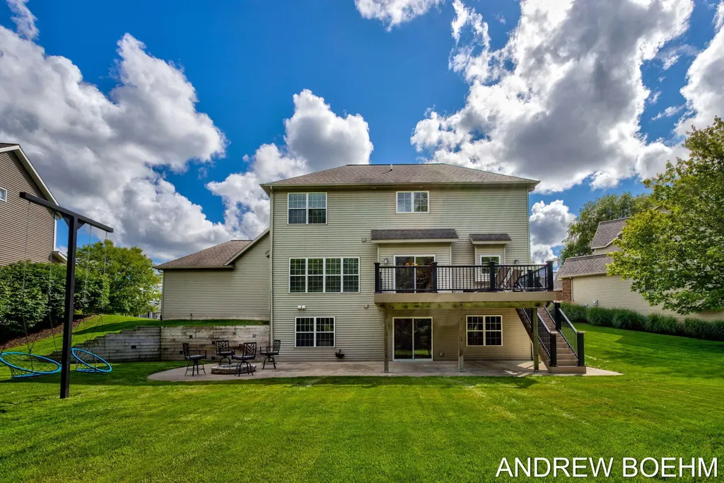 2586 Marble Court Holland Charter Township MI 49464