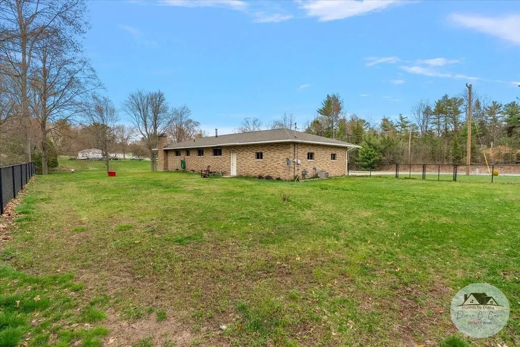 4125 Lorenson Road Fruitland Township MI 49461