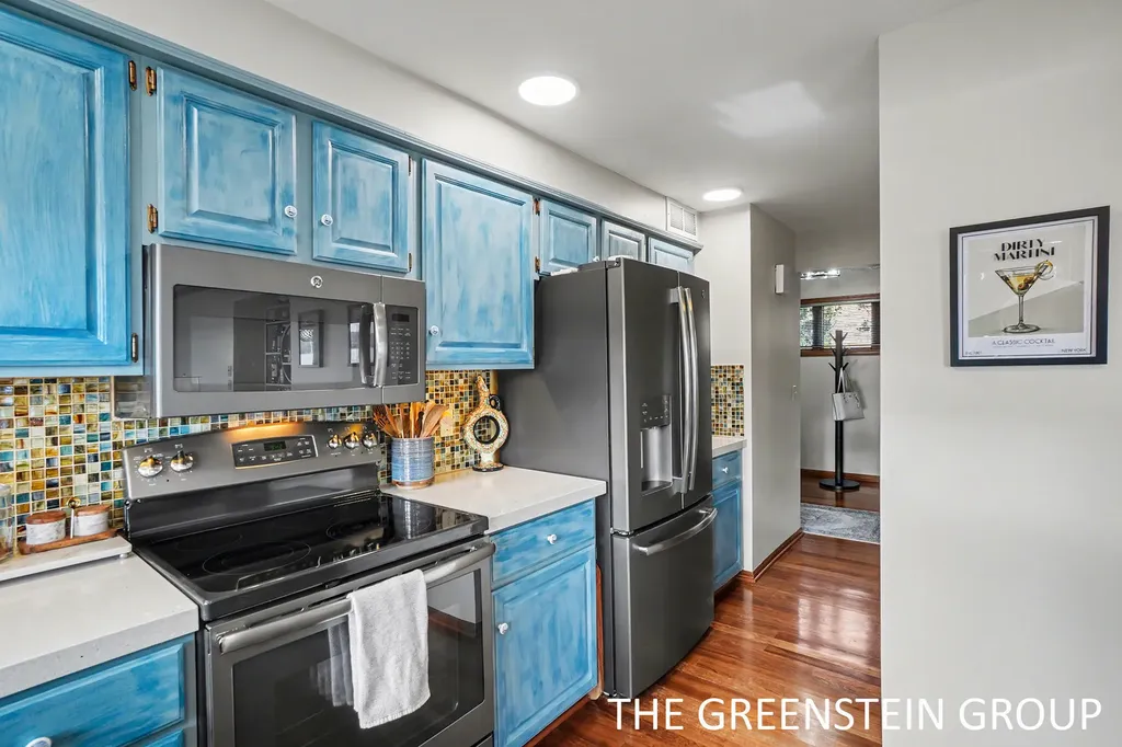 1641 S Shore Drive Park Township MI 49423