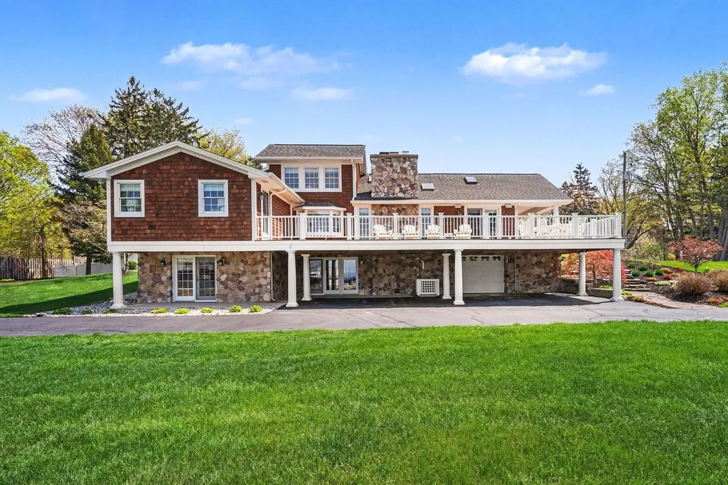 77102 Marwood Drive South Haven Charter Township MI 49090