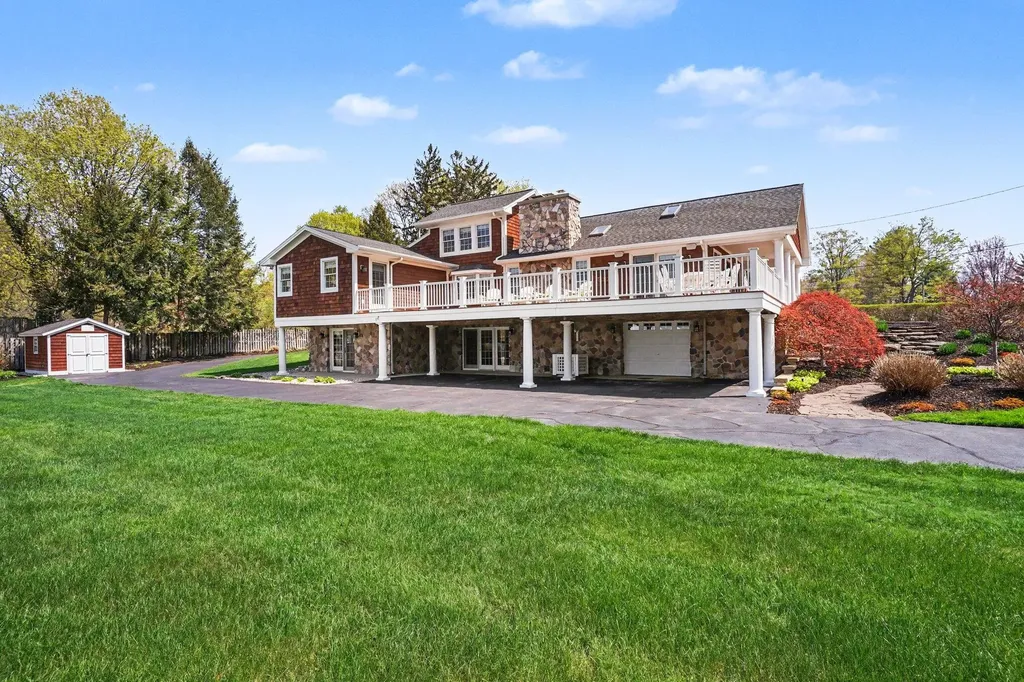 77102 Marwood Drive South Haven Charter Township MI 49090