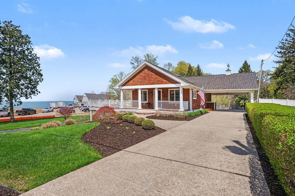 77102 Marwood Drive South Haven Charter Township MI 49090