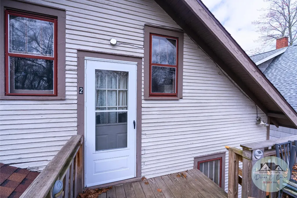 1916 Jiroch Street Muskegon City MI 49442