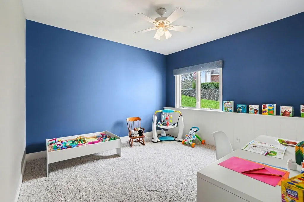 2213 N Bristol Street Park Township MI 49424