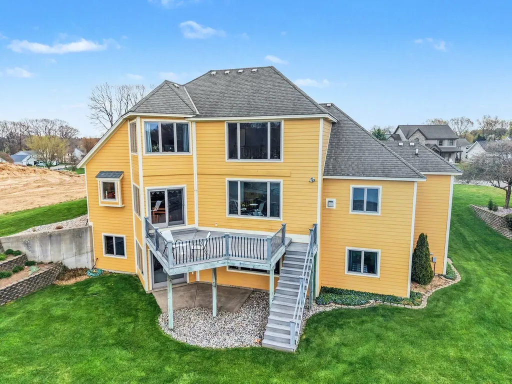 2213 N Bristol Street Park Township MI 49424