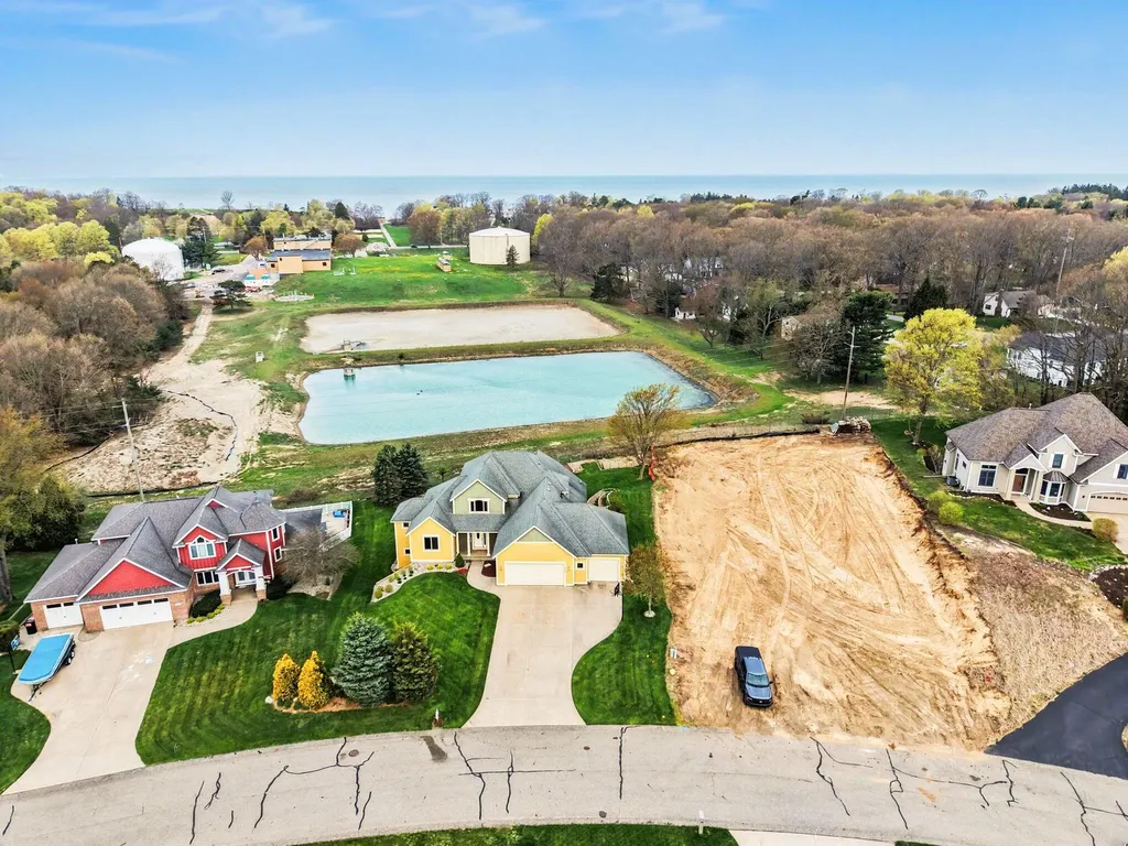 2213 N Bristol Street Park Township MI 49424