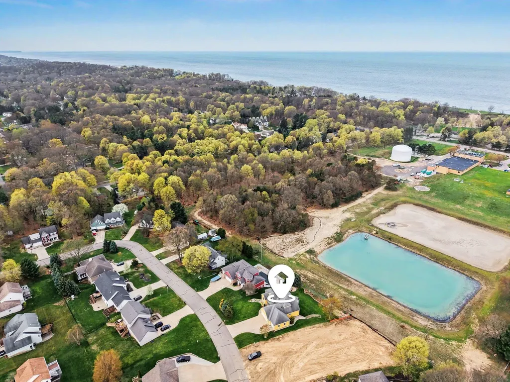 2213 N Bristol Street Park Township MI 49424