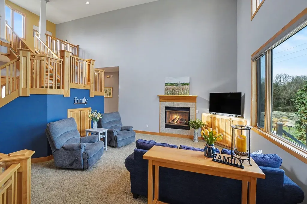 2213 N Bristol Street Park Township MI 49424