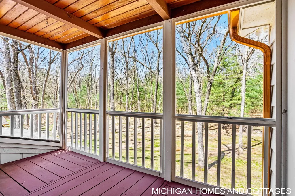 4303 132nd Avenue Heath Township MI 49419