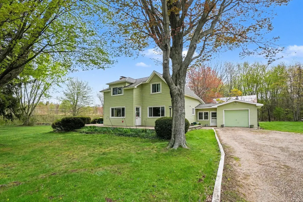 14361 76th Street South Haven Charter Township MI 49090