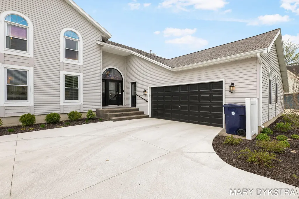 2848 Belleglade Court SE Grand Rapids City MI 49546