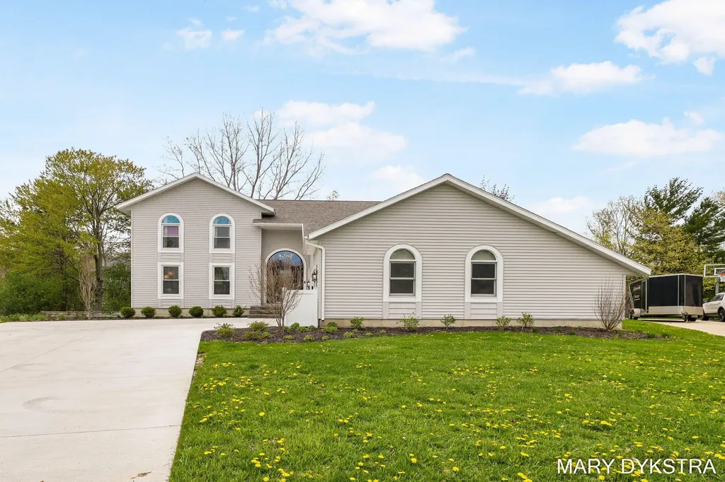 2848 Belleglade Court SE Grand Rapids City MI 49546
