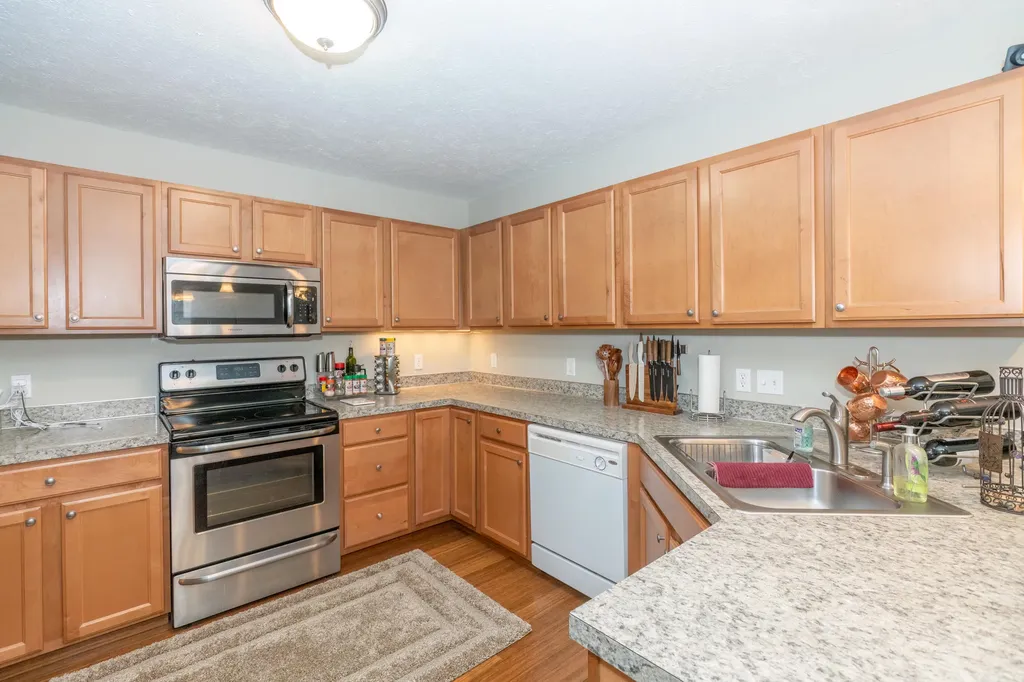 12670 Broadmoor Place Grand Haven Charter Township MI 49417