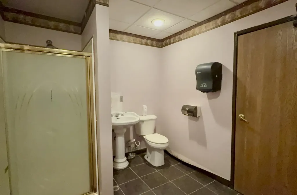 1819 W Willow Street Lansing City MI 48915
