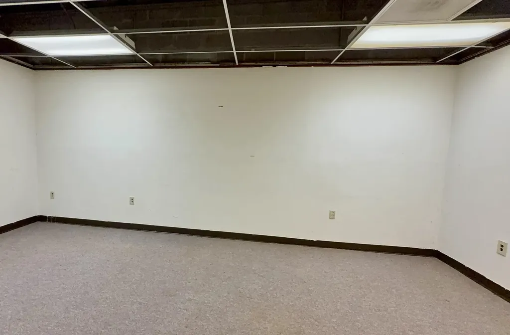 1819 W Willow Street Lansing City MI 48915