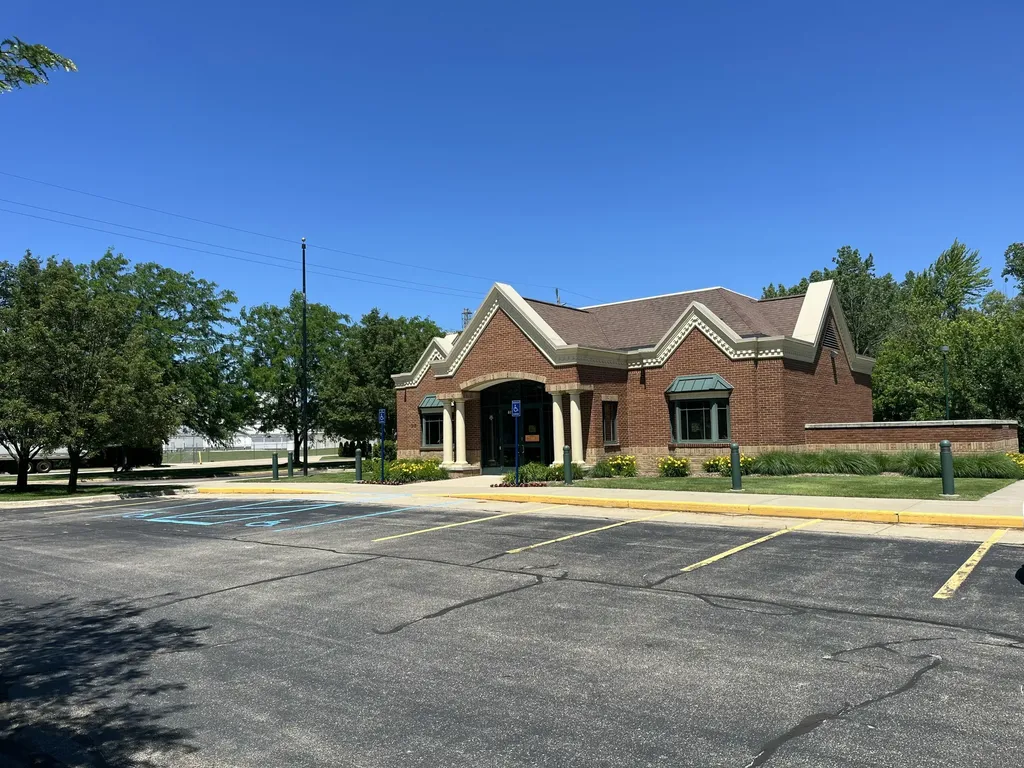 815 E Main Avenue Zeeland City MI 49464