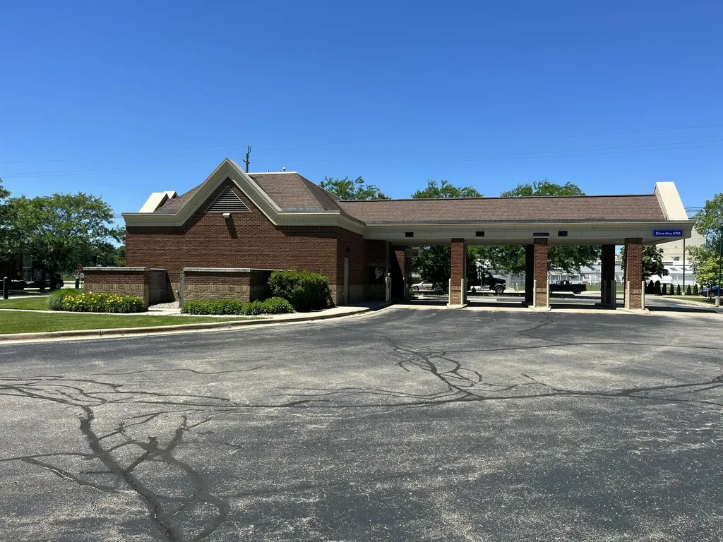 815 E Main Avenue Zeeland City MI 49464